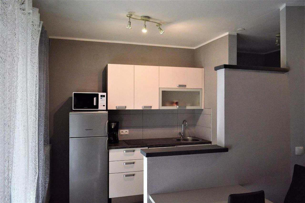 Apartments Sven-Marino Porec Esterno foto